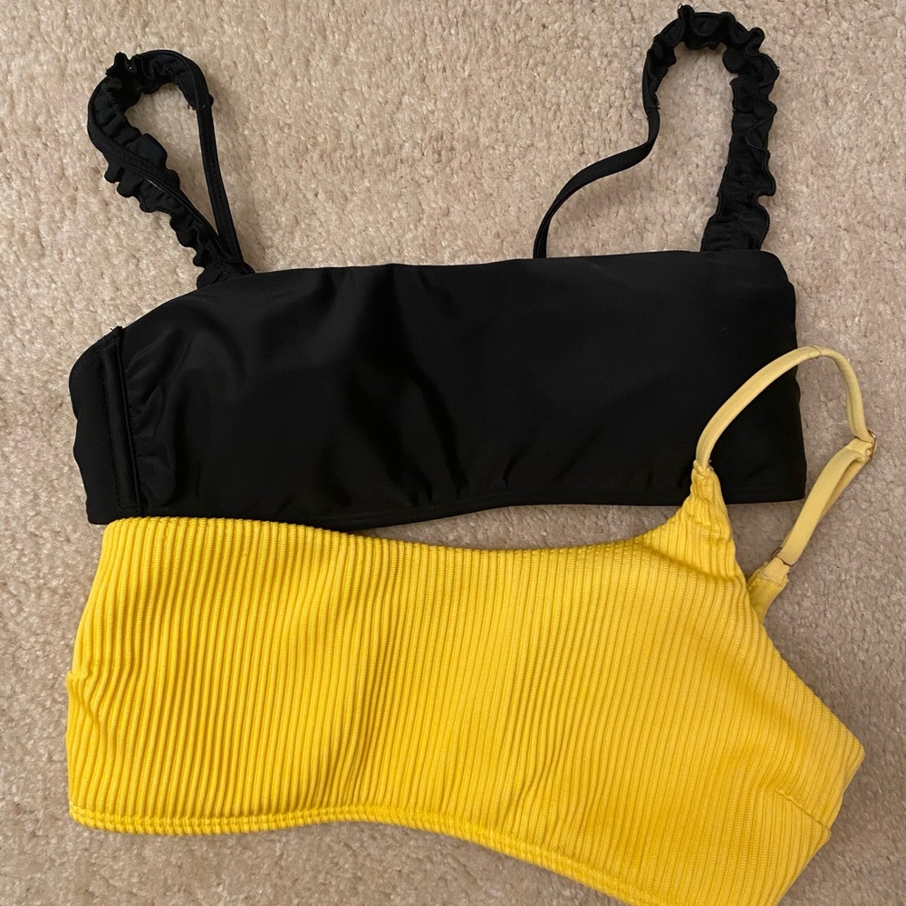 Set of 2 Women’s Bikini Tops Juniors Small